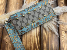 Load image into Gallery viewer, Keep It Gypsy Fallon Wristlet Wallet - Floral Turquoise Copper