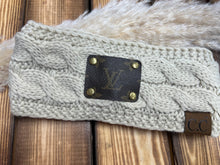 Load image into Gallery viewer, Keep It Gypsy Headband - Cream Cable Knit