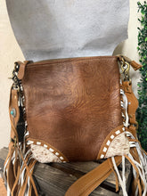 Load image into Gallery viewer, Mesa Concealed Carry Crossbody