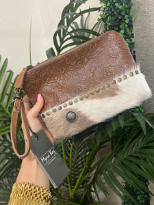 Myra Blossomy Affair Wristlet Pouch