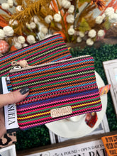 Load image into Gallery viewer, Consuela Ale Pouch